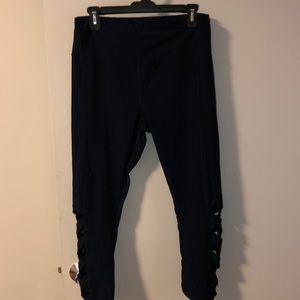 Dark blue workout leggings